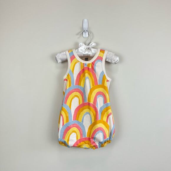 Tea Collection Rainbow Ruffle Romper 12-18 Months - Picture 1 of 7